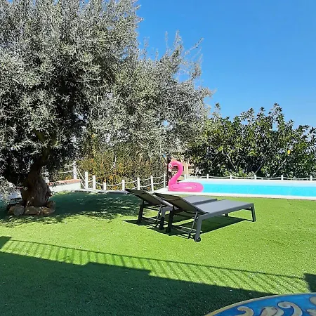 Lo Spada Rooms B&B *