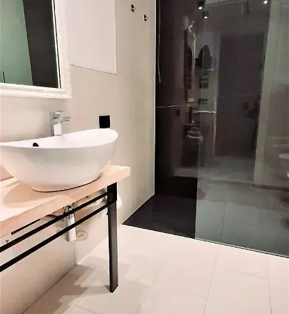Bed & Breakfast Lo Spada Rooms B&B